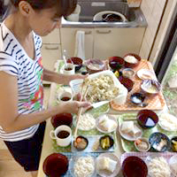 昼食準備